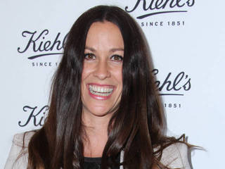 Alanis Morissette's stolen dog returned