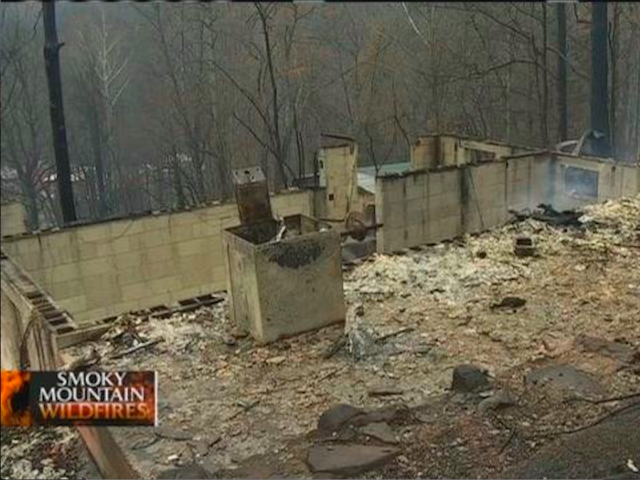 Death Toll Climbs in Tennessee Wildfires Death Toll Climbs in Tennessee Wildfires