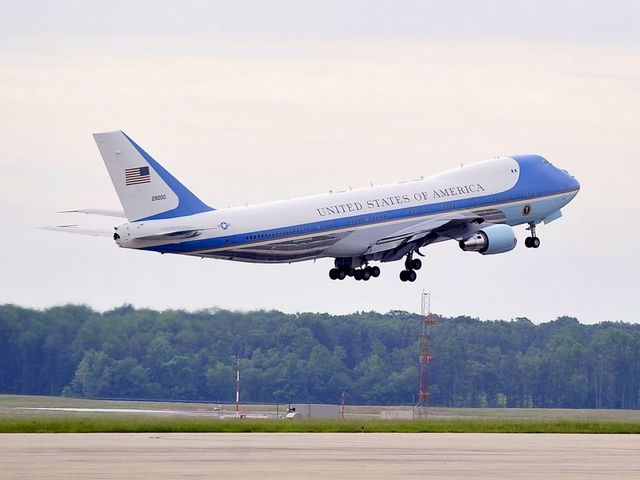 Plane in Air Force One fleet was at risk of catching fire