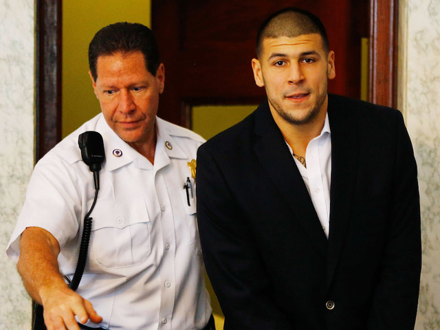Ex-NFL star Aaron Hernandez hangs self in jail cell Ex-NFL star Aaron Hernandez hangs self in jail cell