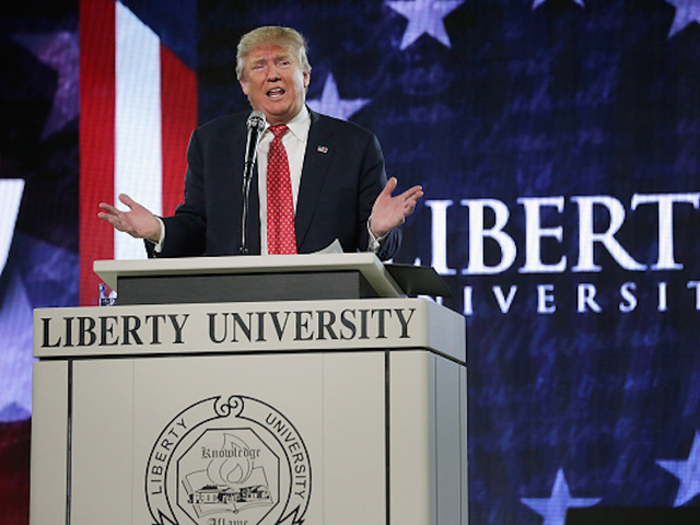 Trump cites race in 'Trump University' suit