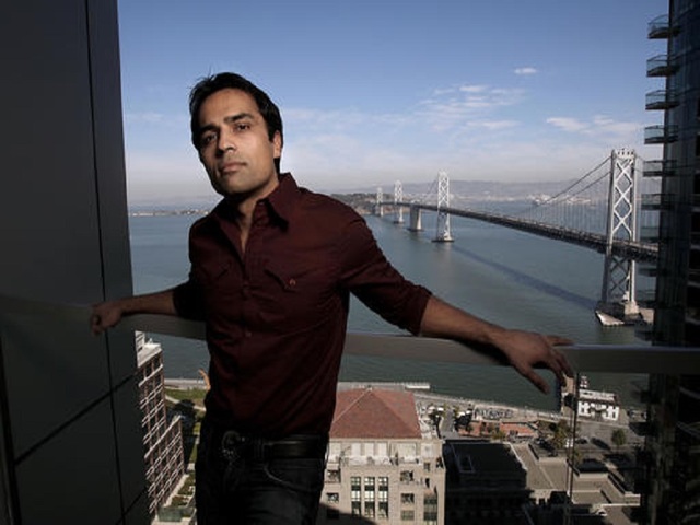Internet mogul accused of attacking girlfriend faces probation sentencing