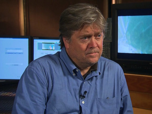 Steve Bannon makes rare public appearance, rips 'globalist' media