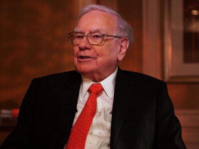 Warren Buffett: $1 million a year for life to employee who guesses Sweet 16