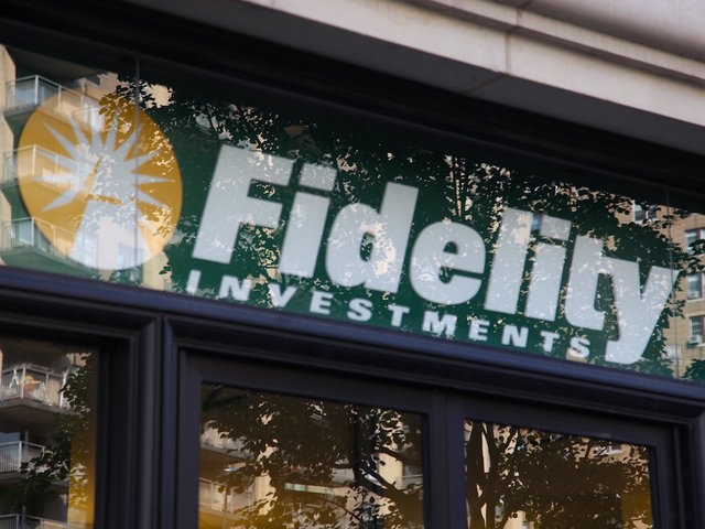 Fidelity cuts online trading fee to less than $5