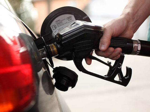 Trump taps emergency US oil reserve after Harvey