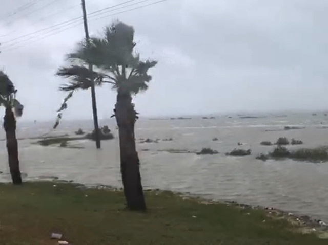 Harvey rolls over Texas coast, smashes homes and businesses