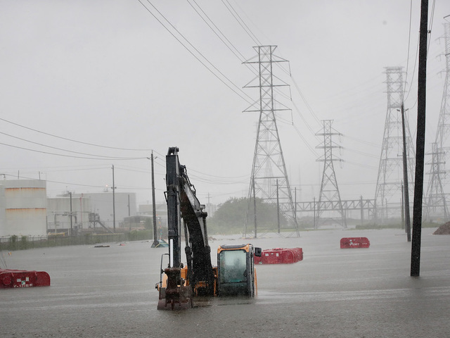 US shatters record for disaster costs in 2017