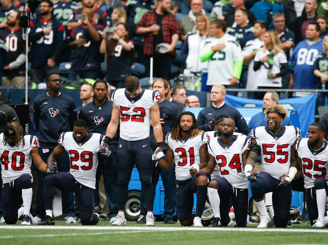 In protest of team's owner, majority of Houston Texan players kneel during anthem