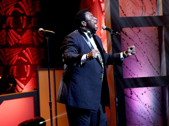 Dennis Edwards: Lead singer of Temptations, Motown icon dies