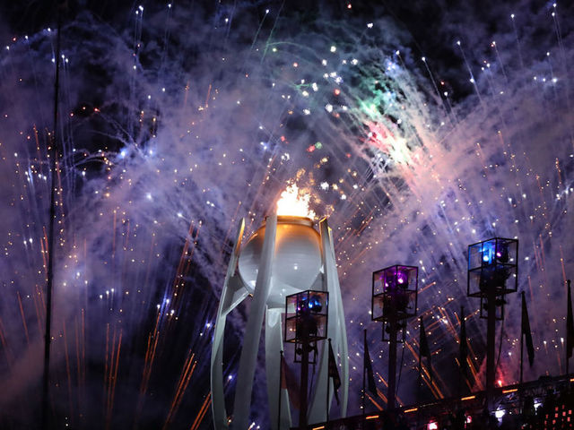 Winter Olympics: Pyeongchang games end with spectacular closing ceremony — and calls for peace