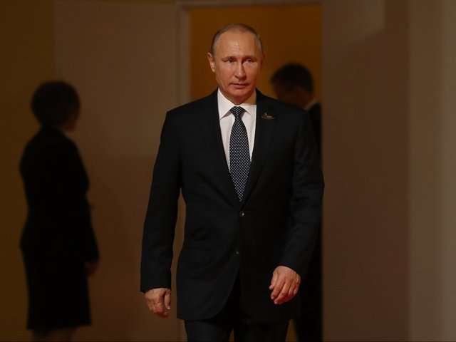 Britain points at Putin in poisoning attack as gulf widens Britain points at Putin in poisoning attack as gulf widens