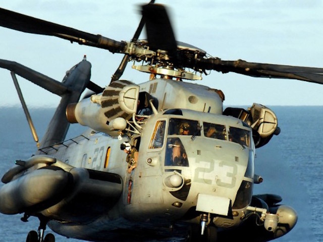 Marine helicopter crashes in California and kills 4