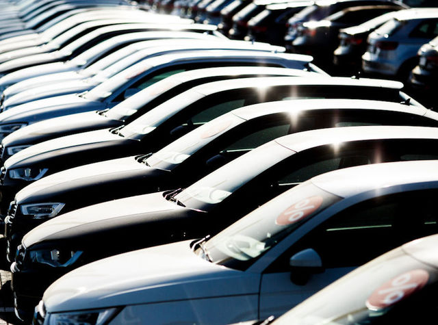 All new cars and SUVs must now have rearview cameras, government says