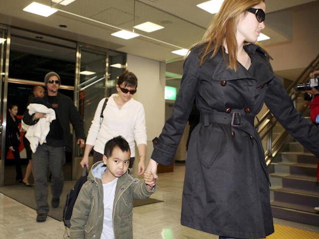 Angelina Jolie required to give Brad Pitt more access to their kids